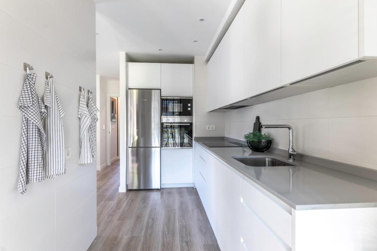 Akomodat En Precioso Y Moderno Con Jardin Y Parking Getxo Exterior photo